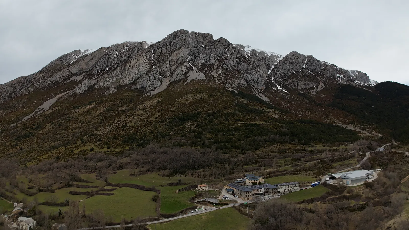 La cordillera de los Pirineos desde el aire